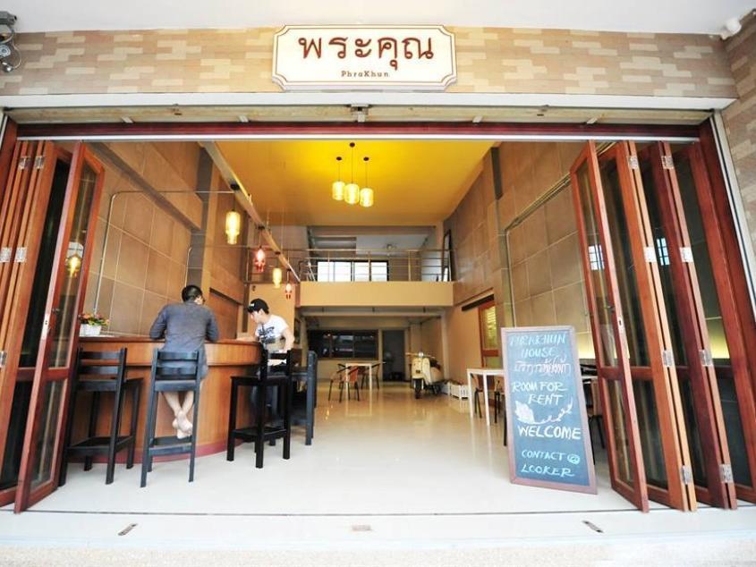 Hotel Pine Cafe'&Bed Ayutthaya Exteriér fotografie